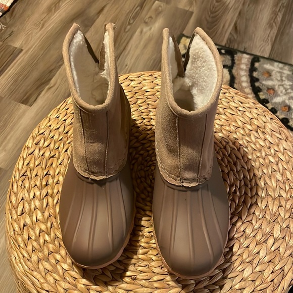 outwoods duck boots wholesale